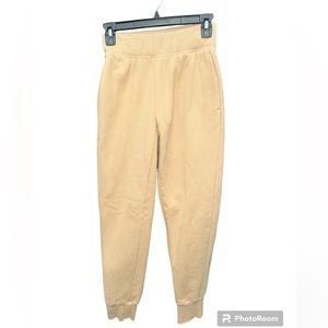 Aritzia sweatpants, size xs, light brown/tan